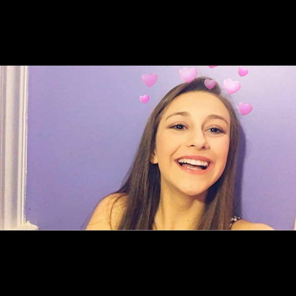 Meet your Posher, Carson - Picture 1 of 1